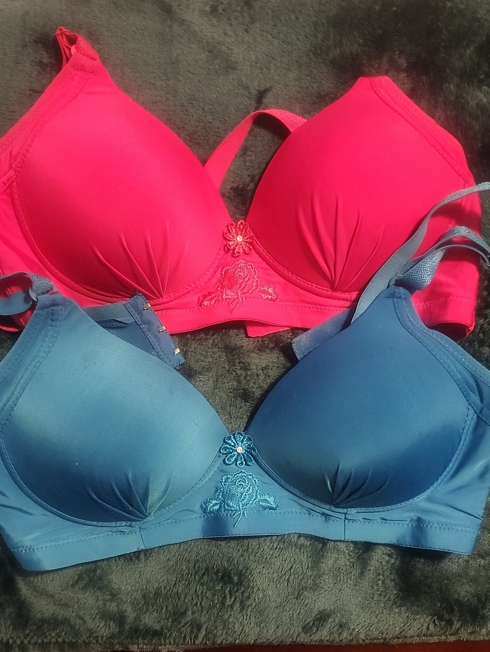 Womens Bras Set Of 2 36C